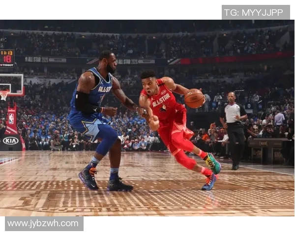 从篮球视角看足球比赛的魅力与差异分析